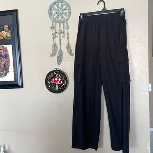 Wide Leg Cargo Pants